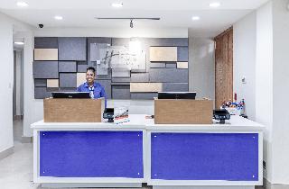 Holiday Inn Express and Suites Baton Rouge East