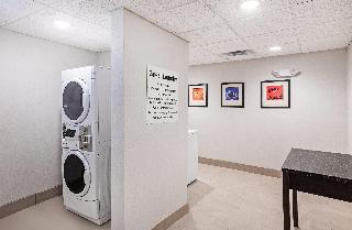 Holiday Inn Express and Suites Baton Rouge East
