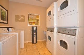 Candlewood Suites Clarksville