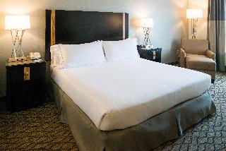 1 King Bed Standard
