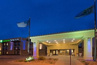 Holiday Inn Express & Suites Colby By IHG