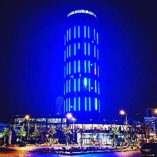 Sky Tower Hotel