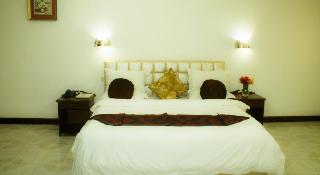 Room thumbnail 4