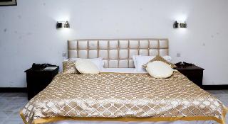 Room thumbnail 14