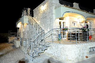 Casale Porto Contessa, Puglia