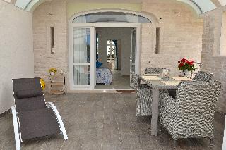 Casale Porto Contessa, Puglia