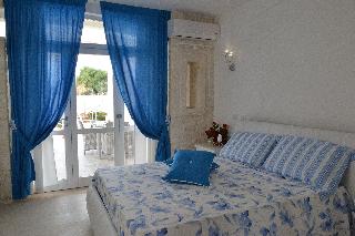 Casale Porto Contessa, Puglia