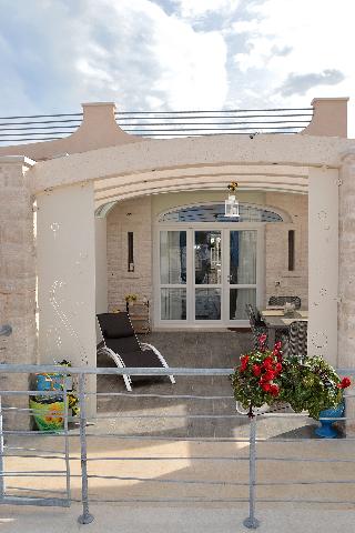 Casale Porto Contessa, Puglia
