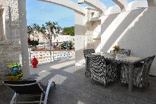 Casale Porto Contessa, Puglia