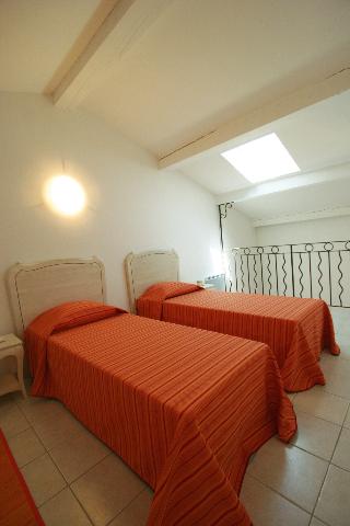Lagrange Vacances Le Domaine de Bourgeac, Arles