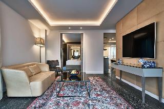 Hyatt Regency Amsterdam, Amsterdam and vicinity