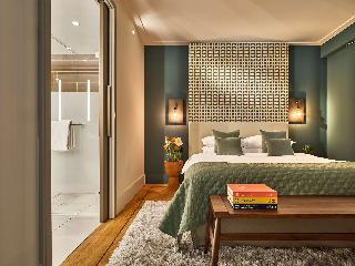 Hyatt Regency Amsterdam, Amsterdam and vicinity