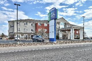 Holiday Inn Express and Suites Portales