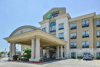 Holiday Inn Express and Suites San Antonio NW Medi