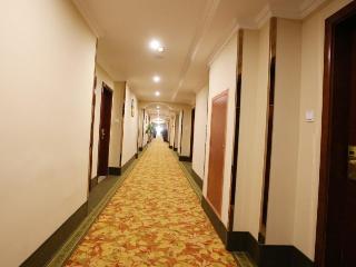 GreenTree Inn KunShan Lujia Town Furong Road Express Hotel