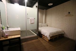 Room:DBL.IN