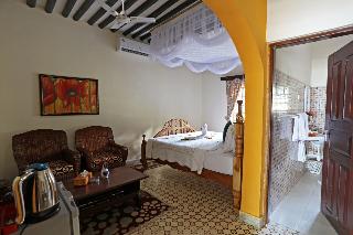 Room thumbnail 5