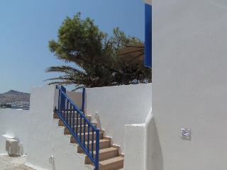 Heliotropio Studios & Apartments
