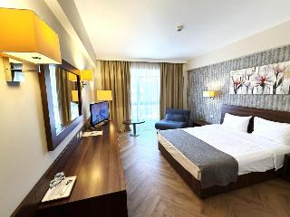 Arnia Hotel