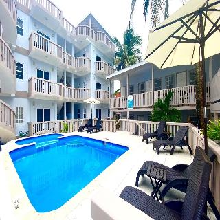La Isla Resort