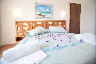 Club Esse Gallura Beach Village, North Sardinia
