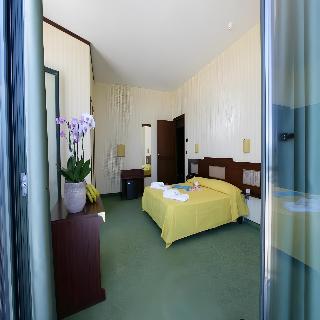 Club Esse Mediterraneo photo 6