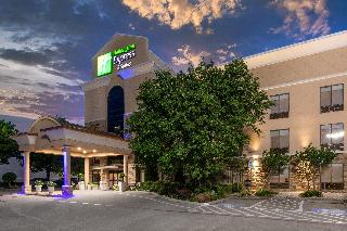 Holiday Inn Express Arlington (I20Parks Mall)