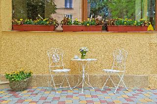 Terrace thumbnail 3