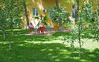 Terrace thumbnail 7