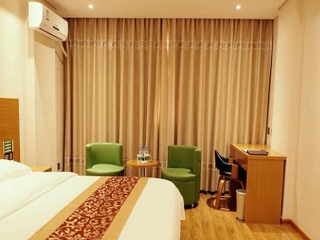 GreenTree Inn Huanzhu(S)Rd.Transit Center Express