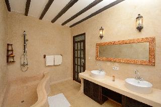 Room thumbnail 9