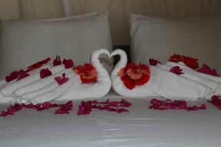 Room thumbnail 5