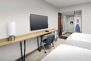Room:DBL.2Q