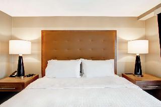 Room:SUI.NM