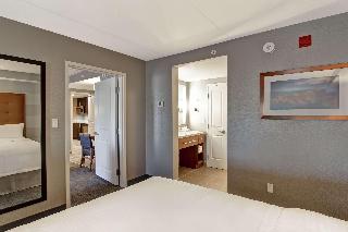 Room:SUI.NM