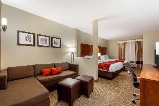 2 Queen Beds, Suite, Nonsmoking