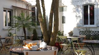 Savary, La Rochelle