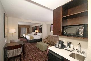 2 Queen Suite