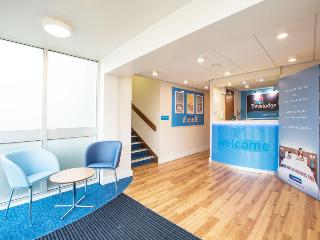 Travelodge Kinross M90, Perth