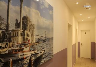 Elifim Hotel, Berlin
