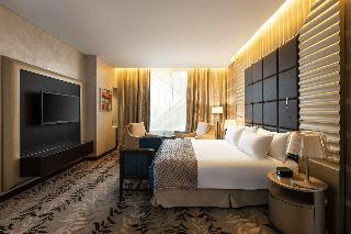 1 Bedroom Suite City View
