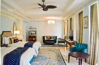 Room Room