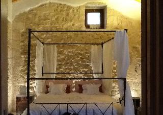 Borgo in corte, Puglia