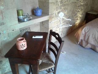 Borgo in corte, Puglia