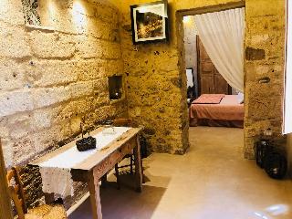 Borgo in corte, Puglia
