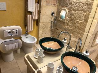 Borgo in corte, Puglia