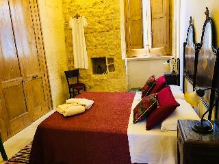 Borgo in corte, Puglia