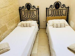 Borgo in corte, Puglia