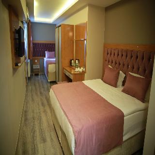 Room Room