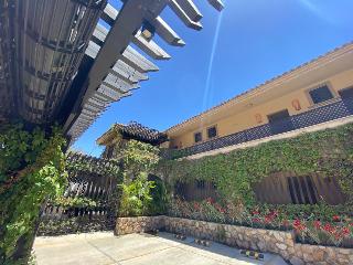 Cabo Vista Hotel